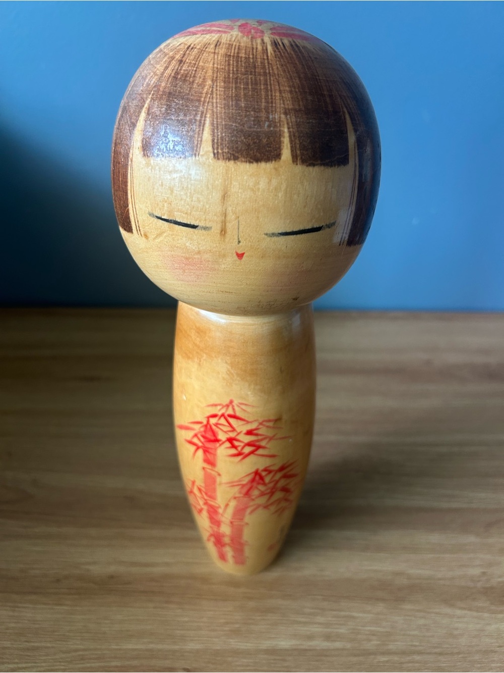 Saiwai" Suigai Sato Japanese traditional 12" Sosaku Kokeshi Doll